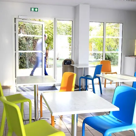 Academie Residence Apart Otel *