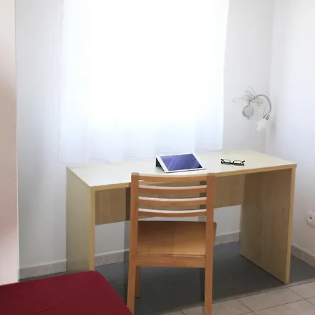 Academie Residence Apart Otel *