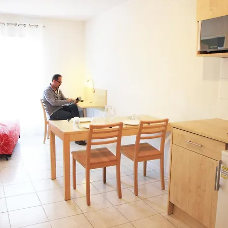 Academie Residence Apart Otel