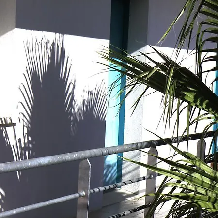 Academie Residence Apart Otel *